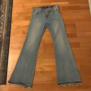 Lucky Brand Olivia Flare size 4 Light Blue Wash